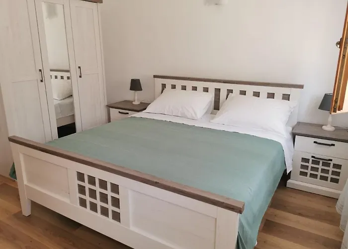 Stanisic Apartment Kneza